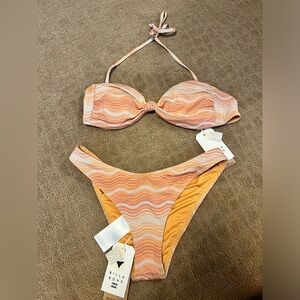 Billabong Wave Hello Bandeau top & Hike bottoms